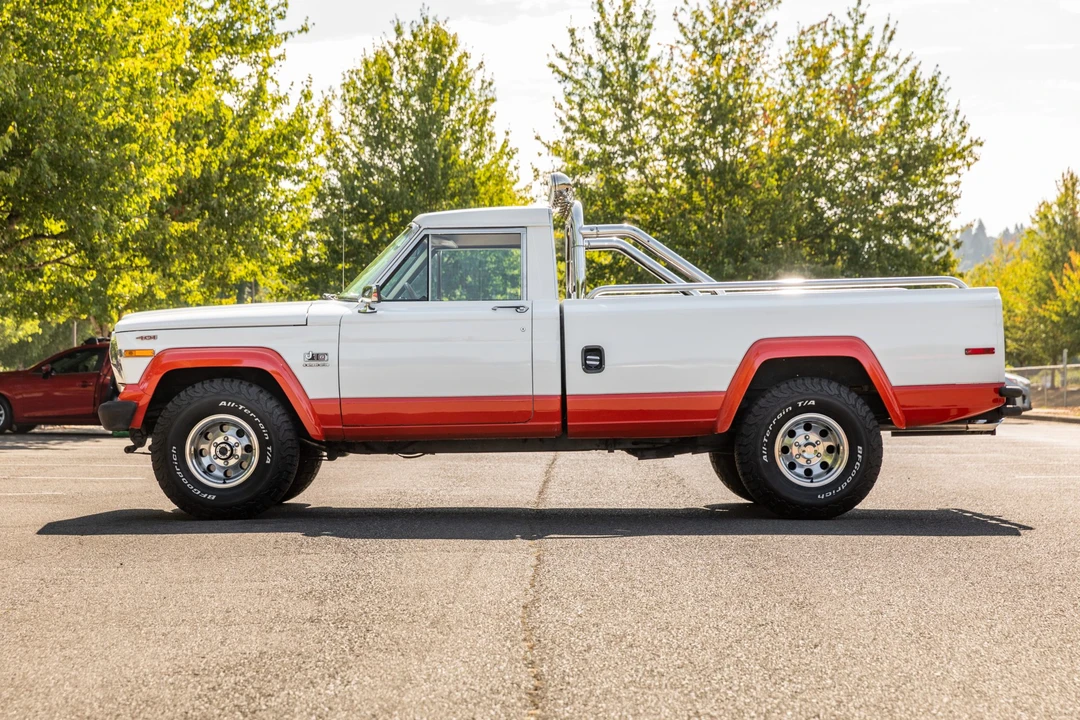 1982 Jeep SJ Gladiator - Image 8 of 31