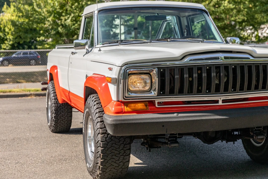 1982 Jeep SJ Gladiator - Image 9 of 31