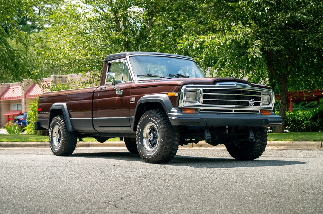 1982 Jeep SJ Gladiator - Image 4 of 31