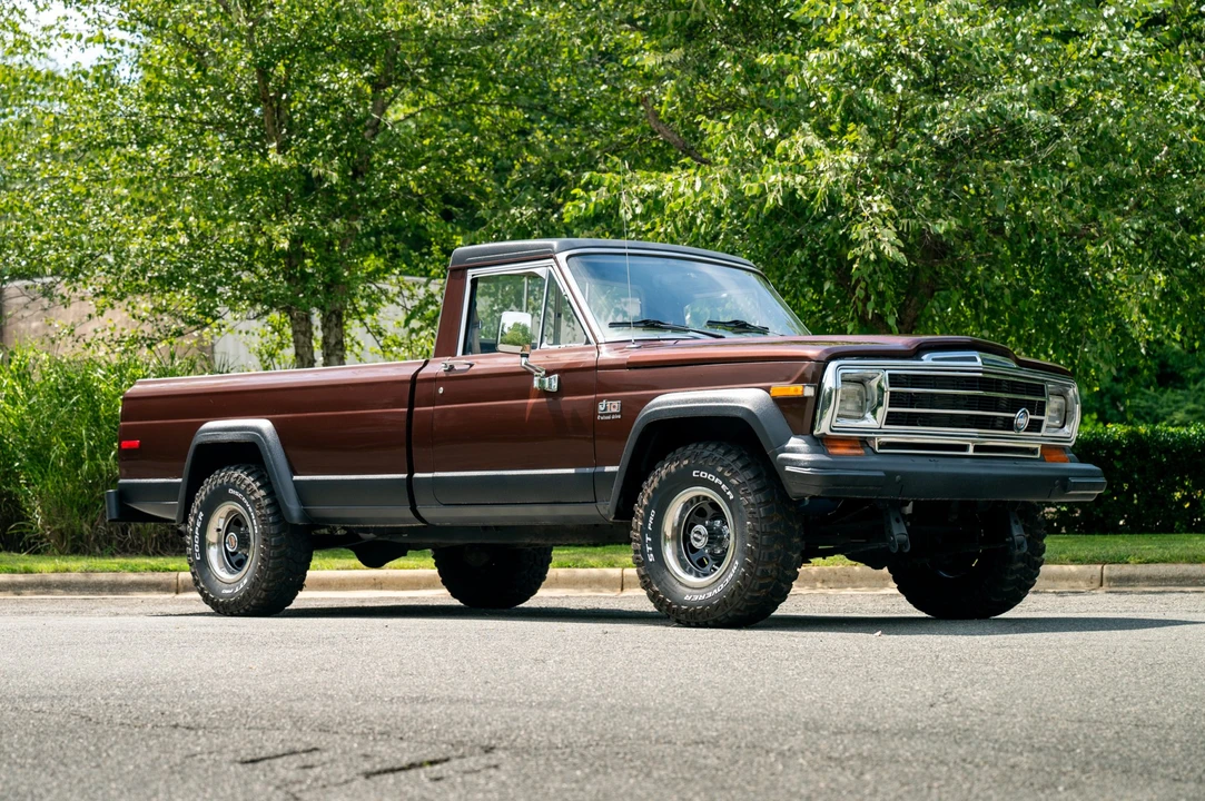 1982 Jeep SJ Gladiator - Image 6 of 31