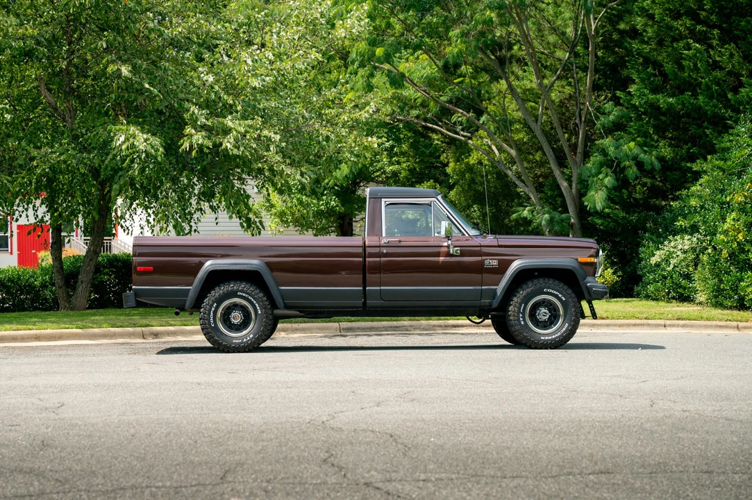 1982 Jeep SJ Gladiator - Image 7 of 31