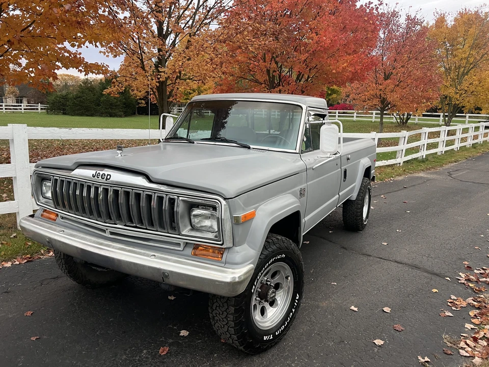 1982 Jeep SJ Gladiator - Image 3 of 31