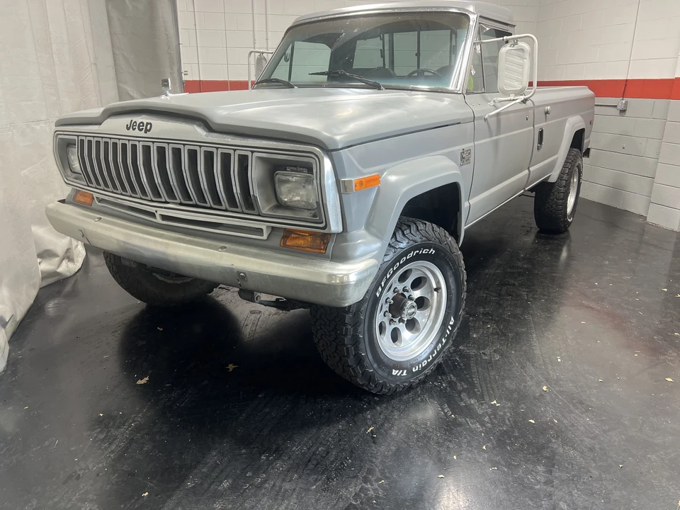 1982 Jeep SJ Gladiator - Image 16 of 31