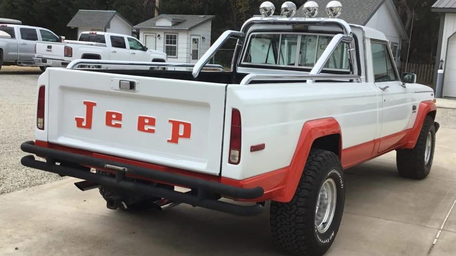 1982 Jeep SJ Gladiator - Image 11 of 12