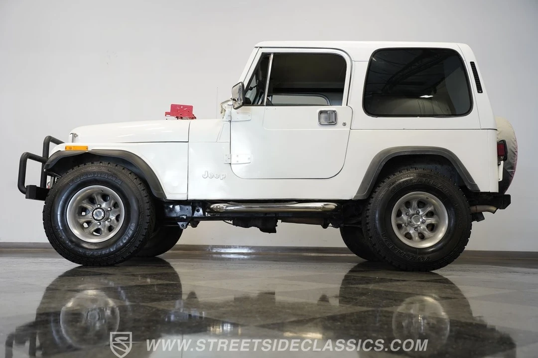 1982 Jeep CJ7 - Image 11 of 12