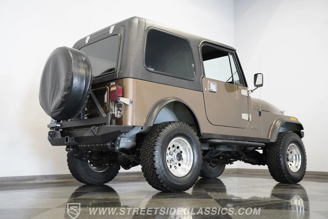 1982 Jeep - Image 15 of 31