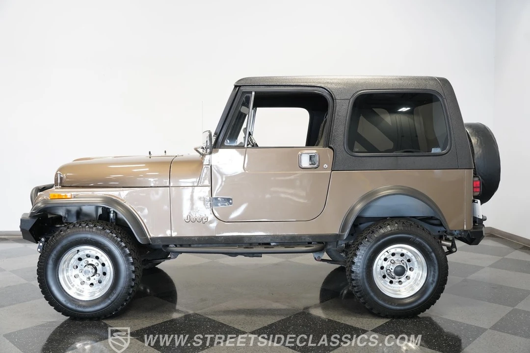 1982 Jeep - Image 10 of 31