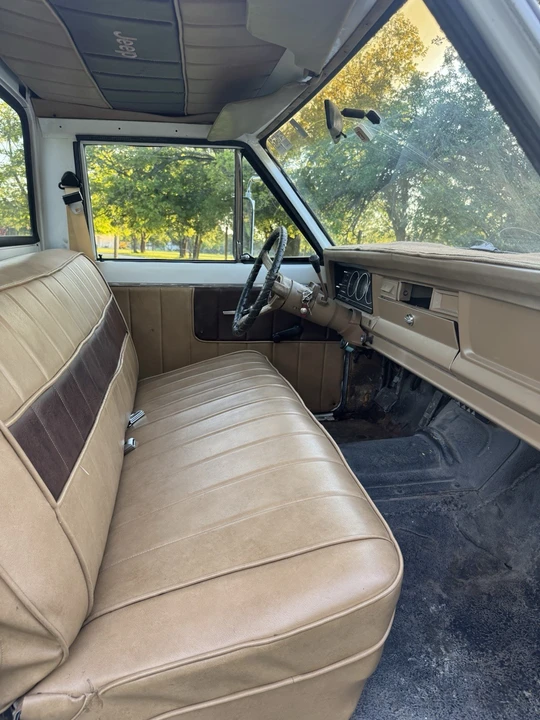 1982 Jeep SJ Gladiator - Image 14 of 24