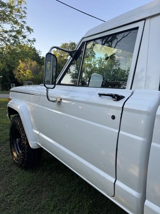 1982 Jeep SJ Gladiator - Image 13 of 24