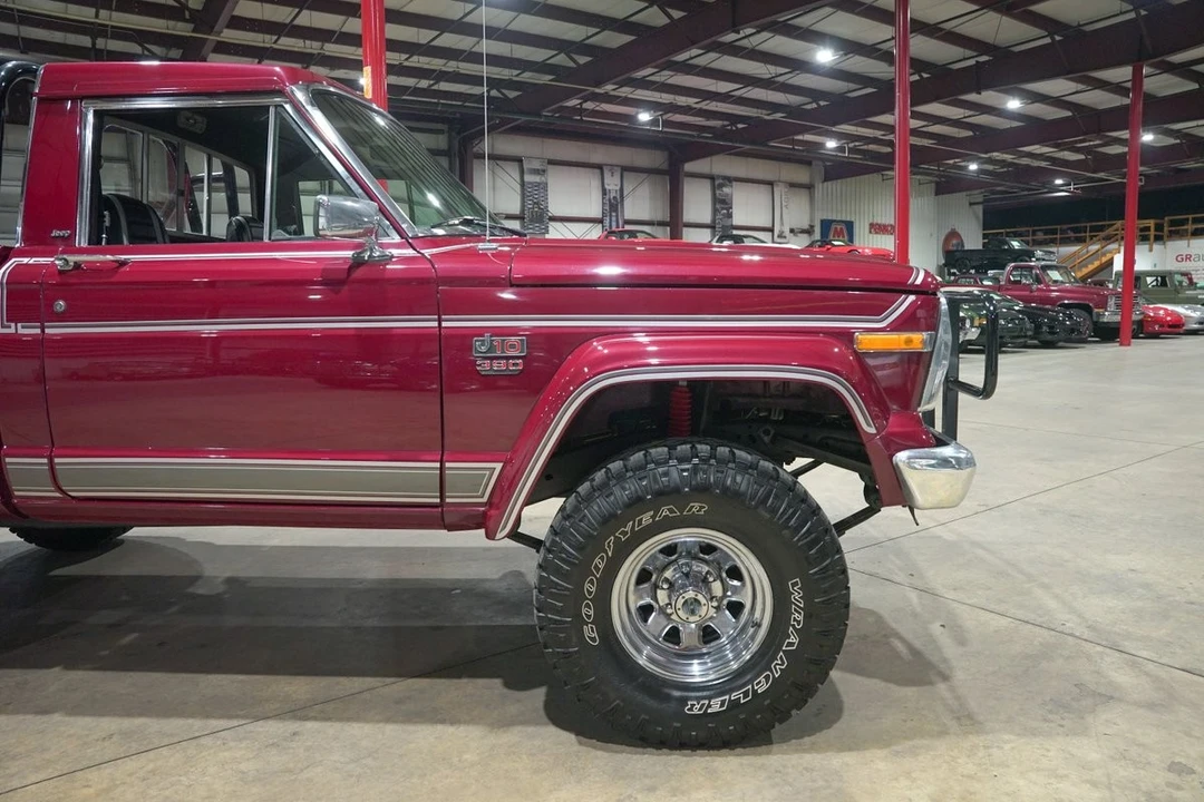 1982 Jeep SJ Gladiator - Image 11 of 31