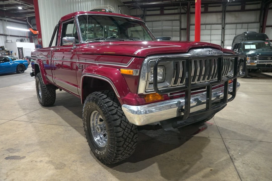 1982 Jeep SJ Gladiator - Image 12 of 31