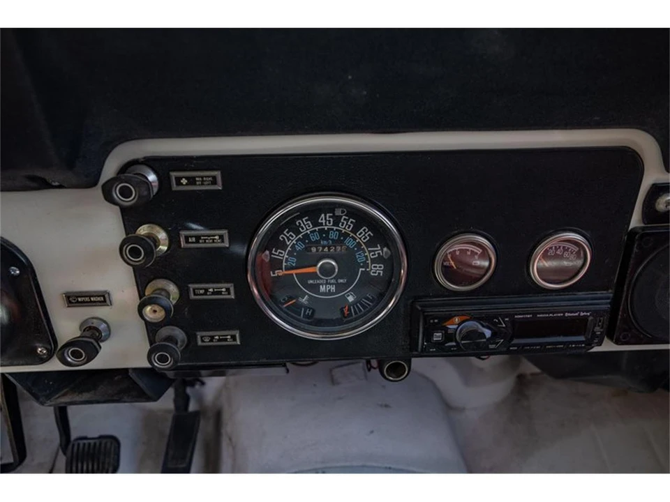 1982 Jeep Renegade - Image 23 of 31