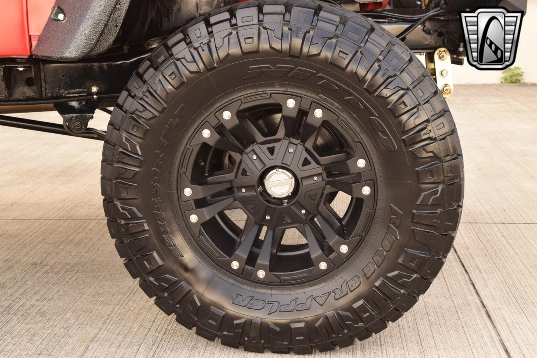 1982 Jeep CJ8 Scrambler - Image 13 of 21