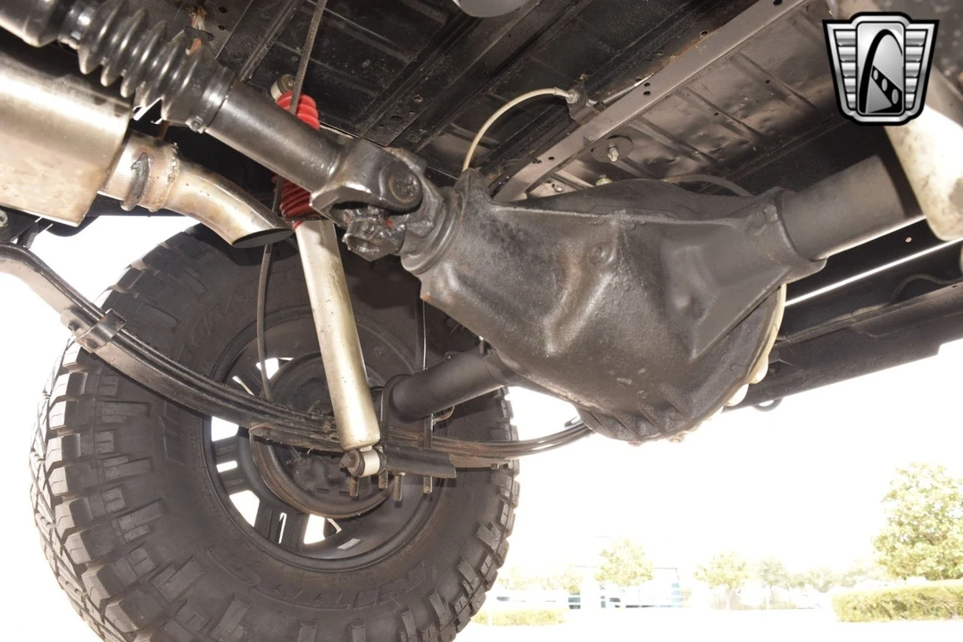 1982 Jeep CJ8 Scrambler - Image 16 of 21