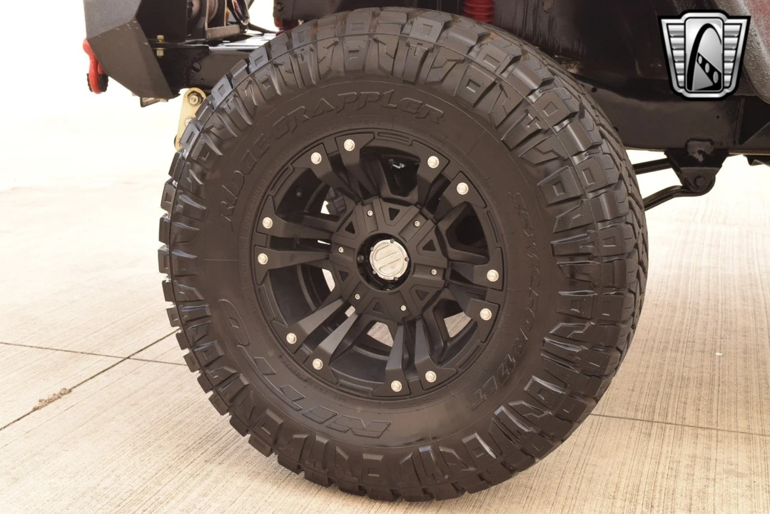 1982 Jeep CJ8 Scrambler - Image 9 of 21