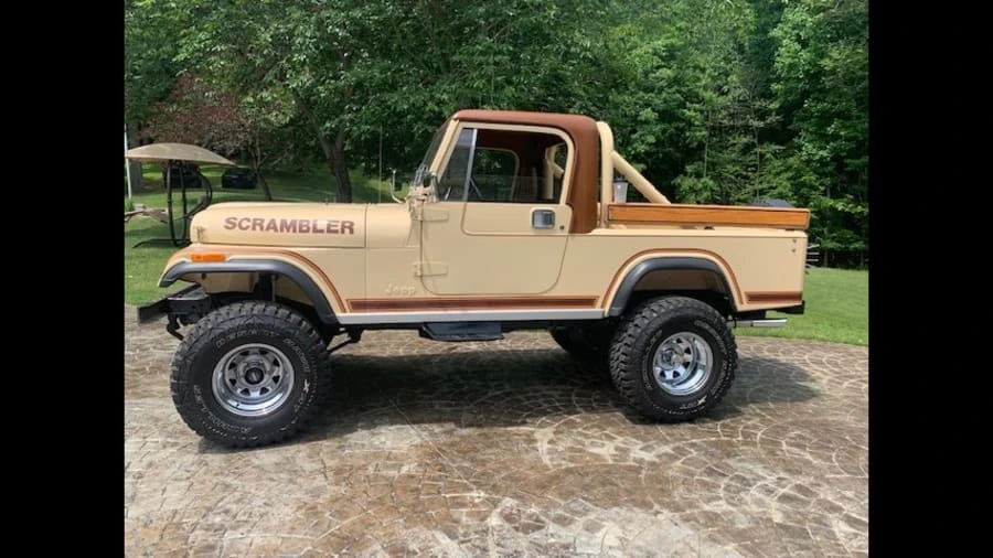 1982 Jeep CJ8 Scrambler - Image 2 of 11
