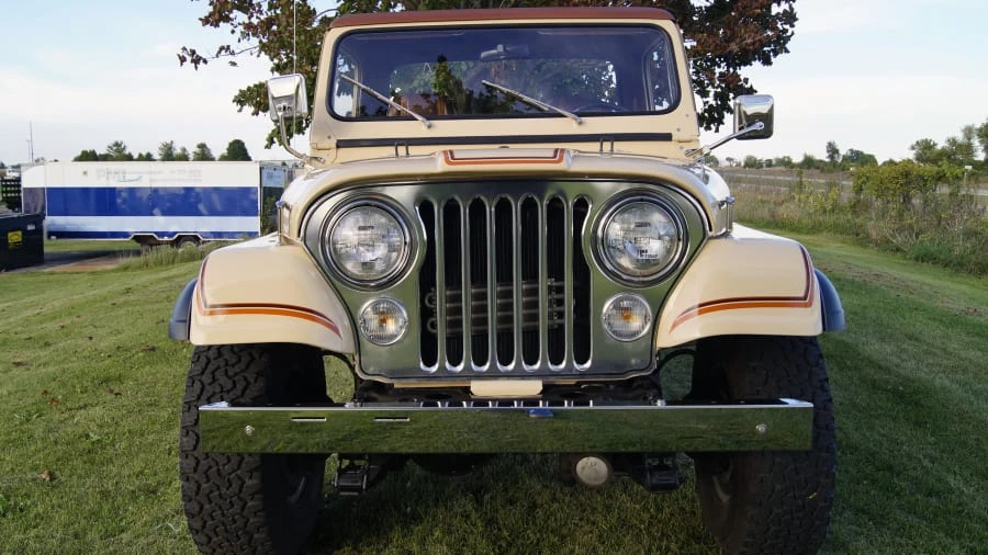 1982 Jeep CJ8 Scrambler - Image 3 of 7