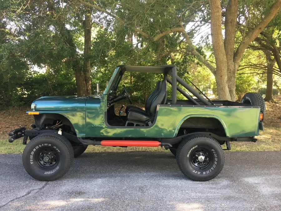 1982 Jeep CJ8 Scrambler - Image 2 of 2