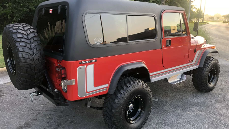 1982 Jeep CJ8 Scrambler - Image 2 of 13