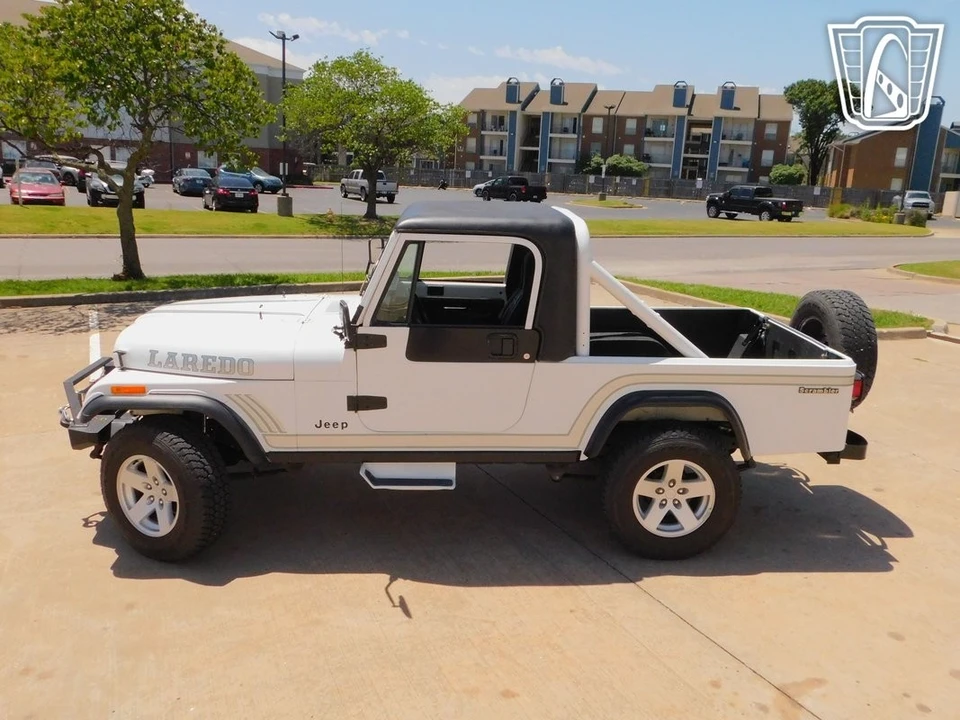 1982 Jeep CJ8 Scrambler - Image 11 of 12