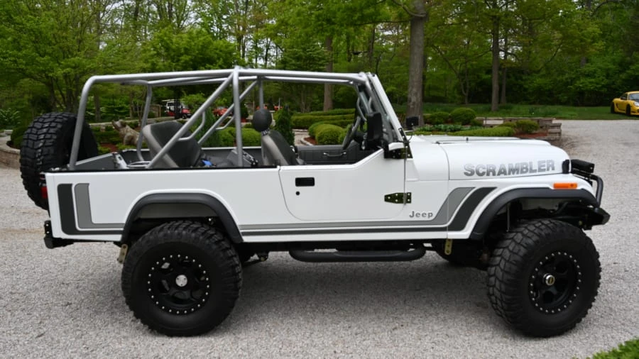 1982 Jeep CJ8 Scrambler - Image 2 of 7