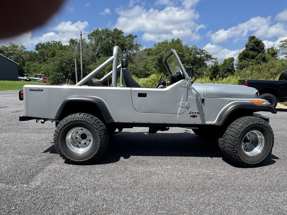1982 Jeep CJ8 Scrambler - Image 3 of 25