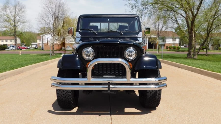 1982 Jeep CJ8 Scrambler - Image 9 of 17