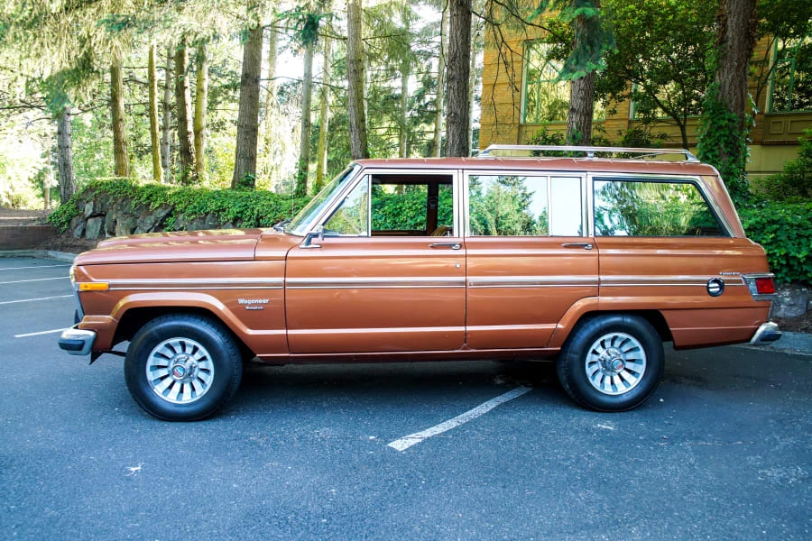 1982 Jeep SJ Wagoneer - Image 2 of 4