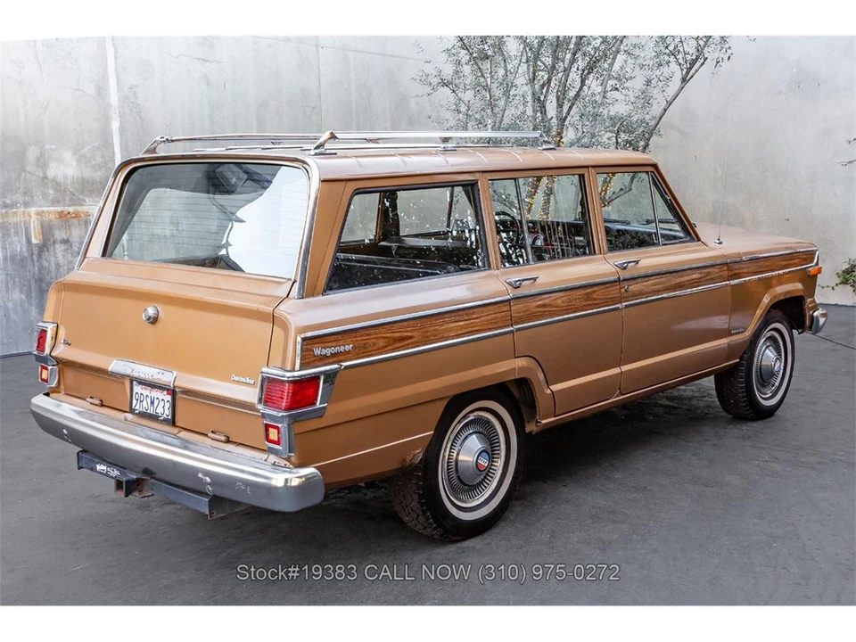 1982 Jeep SJ Wagoneer - Image 4 of 31