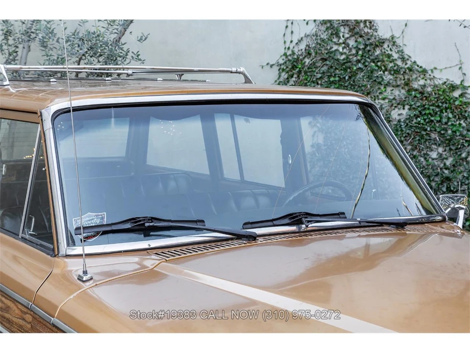 1982 Jeep SJ Wagoneer - Image 8 of 31