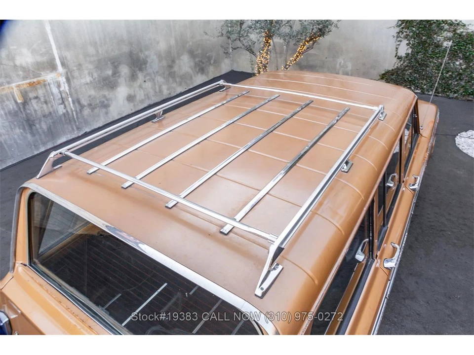 1982 Jeep SJ Wagoneer - Image 13 of 31
