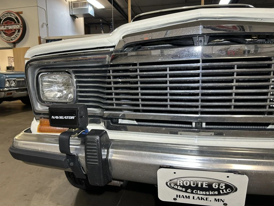 1982 Jeep SJ Wagoneer - Image 10 of 21