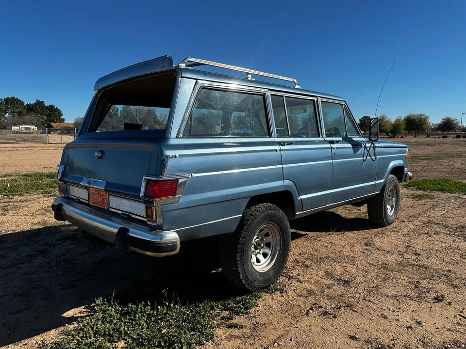 1982 Jeep SJ Wagoneer - Image 11 of 31