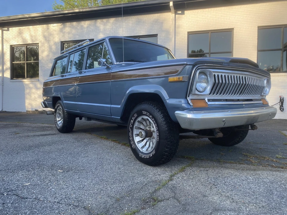 1982 Jeep SJ Wagoneer - Image 12 of 31