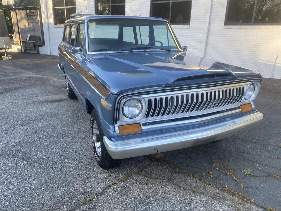 1982 Jeep SJ Wagoneer - Image 9 of 31