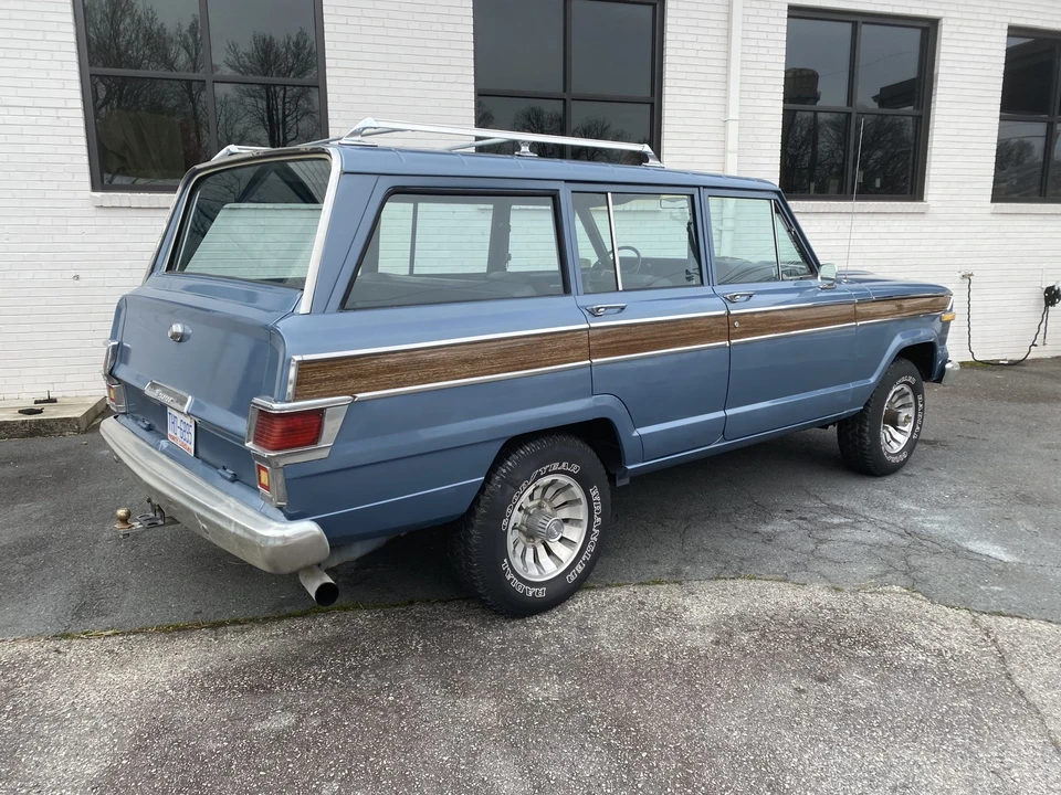 1982 Jeep SJ Wagoneer - Image 15 of 31