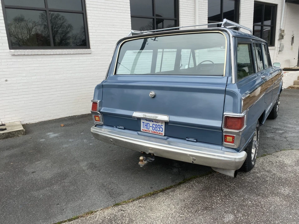 1982 Jeep SJ Wagoneer - Image 17 of 31