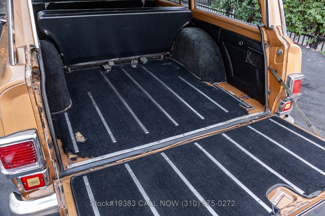 1982 Jeep SJ Wagoneer - Image 28 of 31
