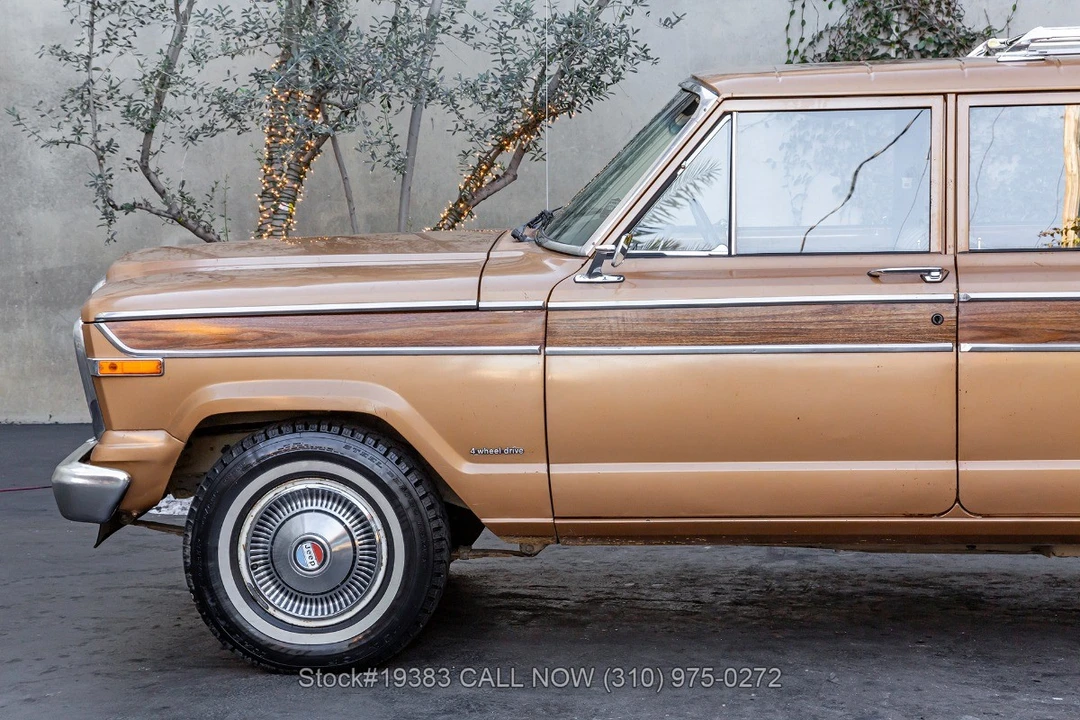 1982 Jeep SJ Wagoneer - Image 13 of 31