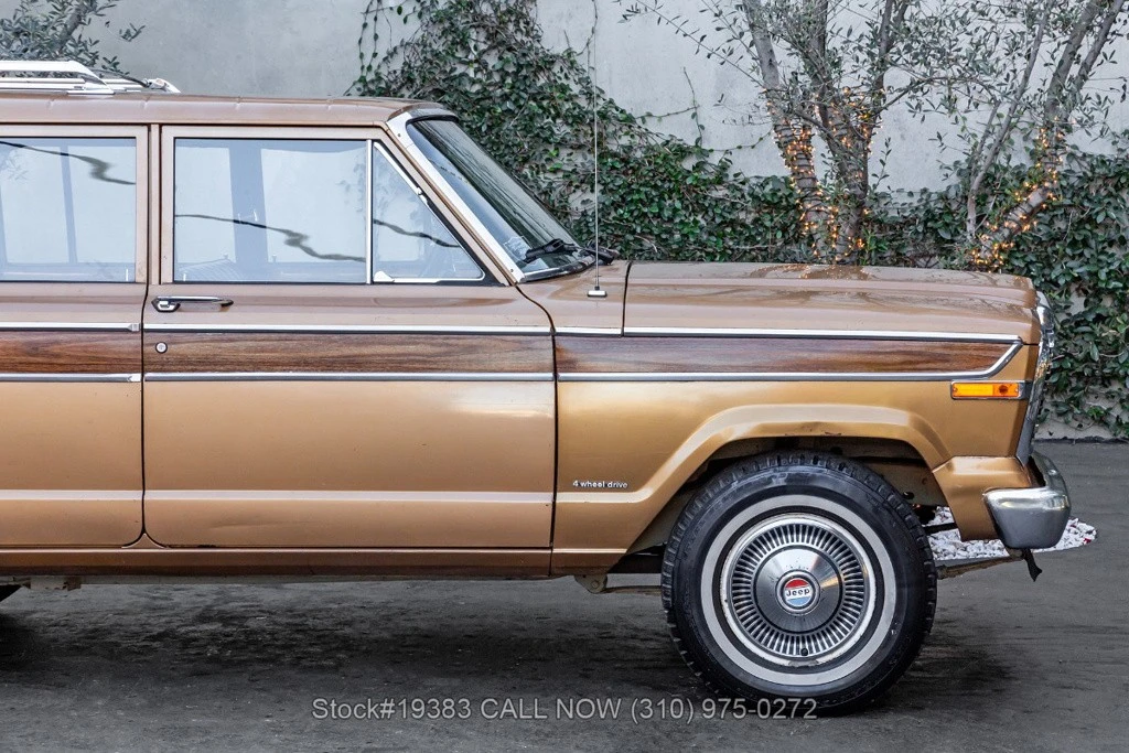 1982 Jeep SJ Wagoneer - Image 10 of 12