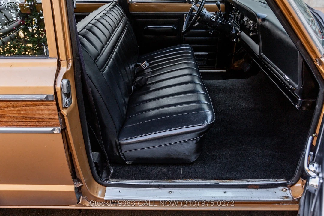 1982 Jeep SJ Wagoneer - Image 25 of 31