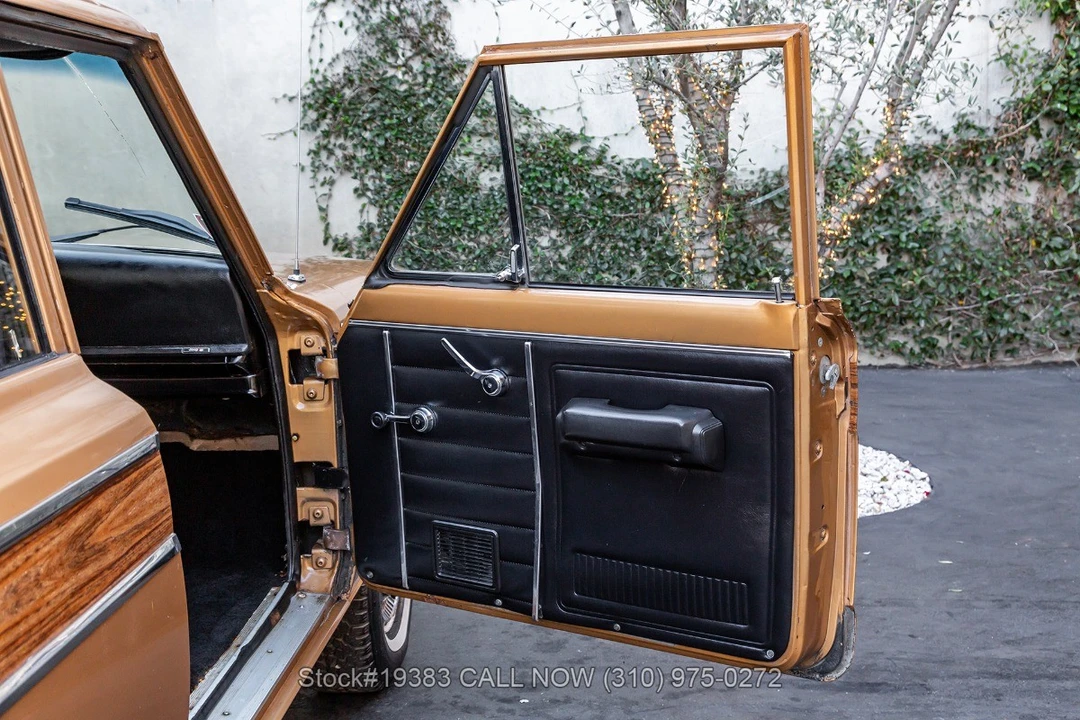 1982 Jeep SJ Wagoneer - Image 27 of 31