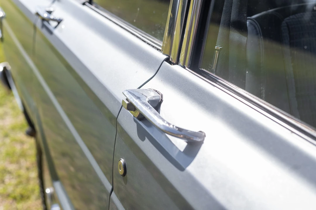 1982 Jeep SJ Wagoneer - Image 22 of 31