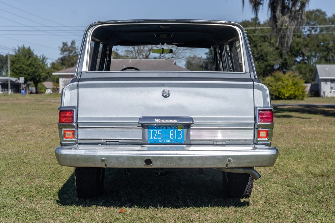 1982 Jeep SJ Wagoneer - Image 6 of 31