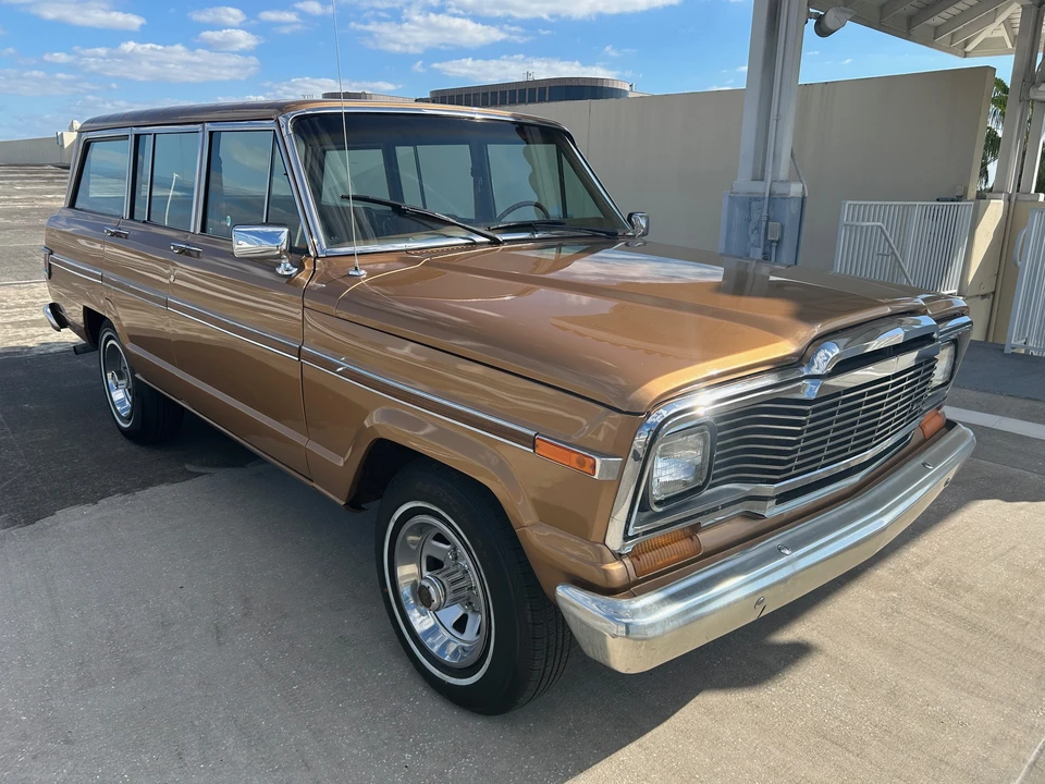 1982 Jeep SJ Wagoneer - Image 7 of 31