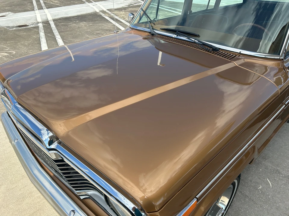 1982 Jeep SJ Wagoneer - Image 10 of 31