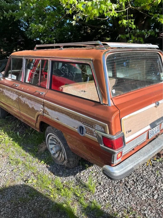 1982 Jeep SJ Wagoneer - Image 3 of 10
