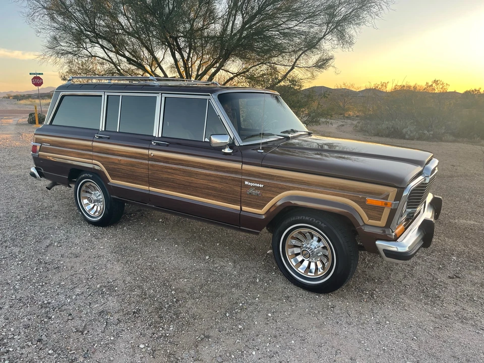 1982 Jeep SJ Wagoneer - Image 2 of 31