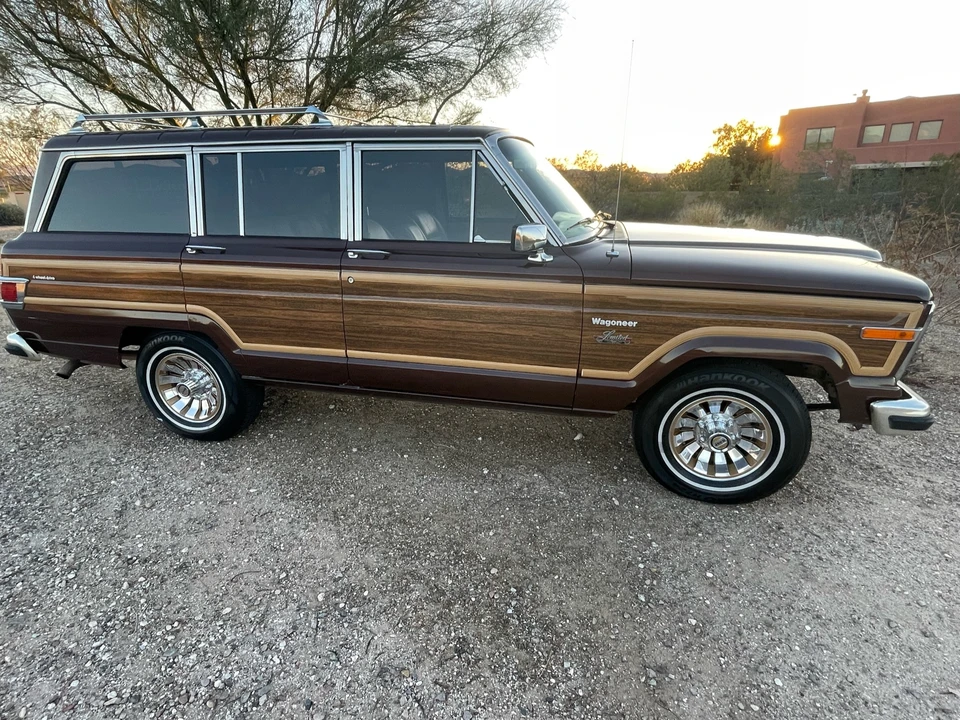 1982 Jeep SJ Wagoneer - Image 25 of 31
