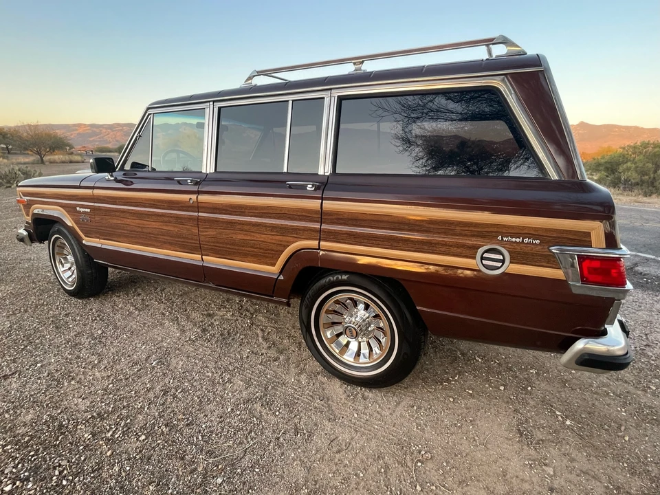 1982 Jeep SJ Wagoneer - Image 14 of 31